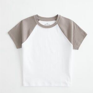 Hollister women’s cotton crew baby tee